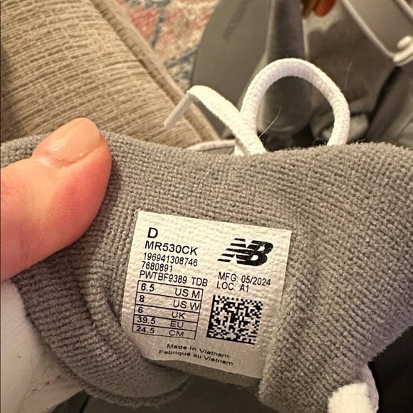 New Balance 530 Women’s Shoes NEW size 8 - Picture 2 of 4